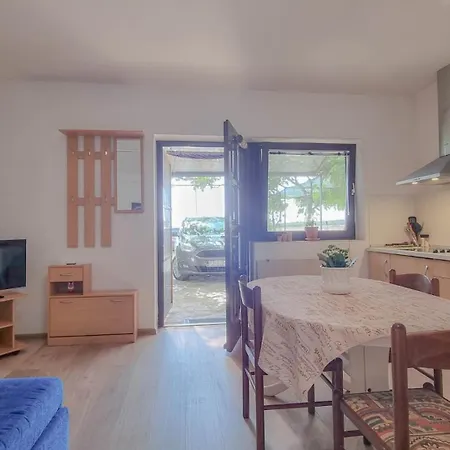 Apartman Mirjana One *