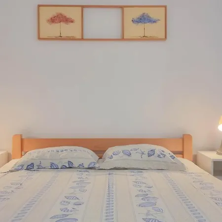 Apartment Mirjana One